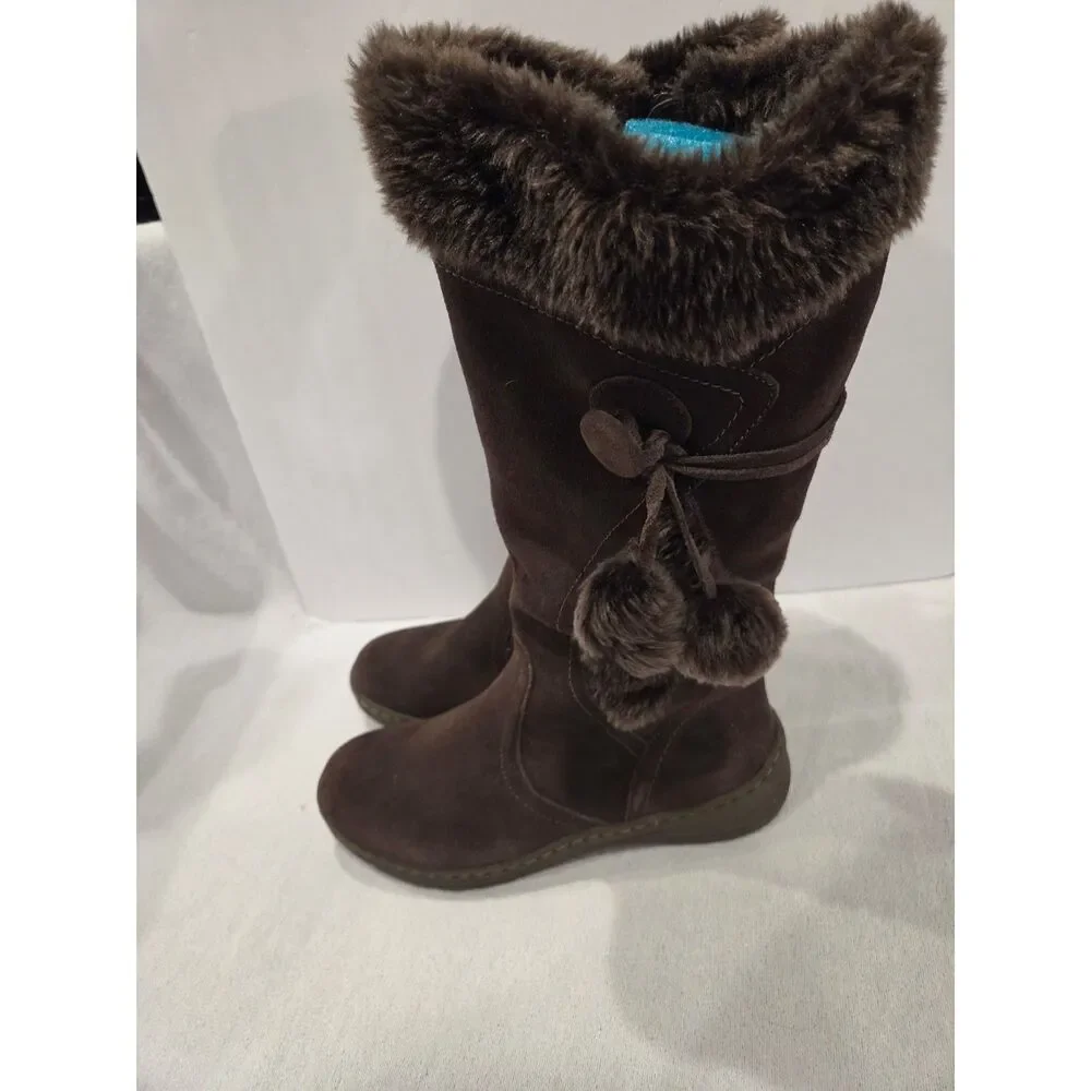 Baretraps Adaire Suede Winter Boots Dark Brown Faux Fur Pom Pom Size 7.5